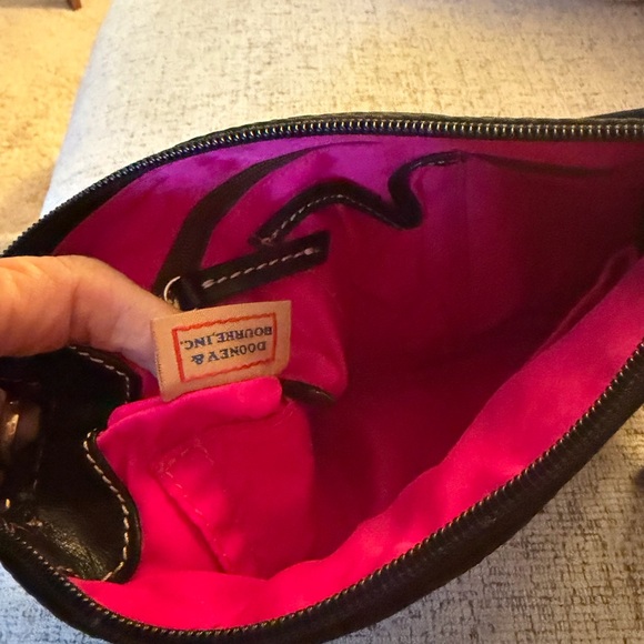 Dooney and Bourke Black Nylon Crossbody Bag with logo charm 9x7 - Picture 5 of 10